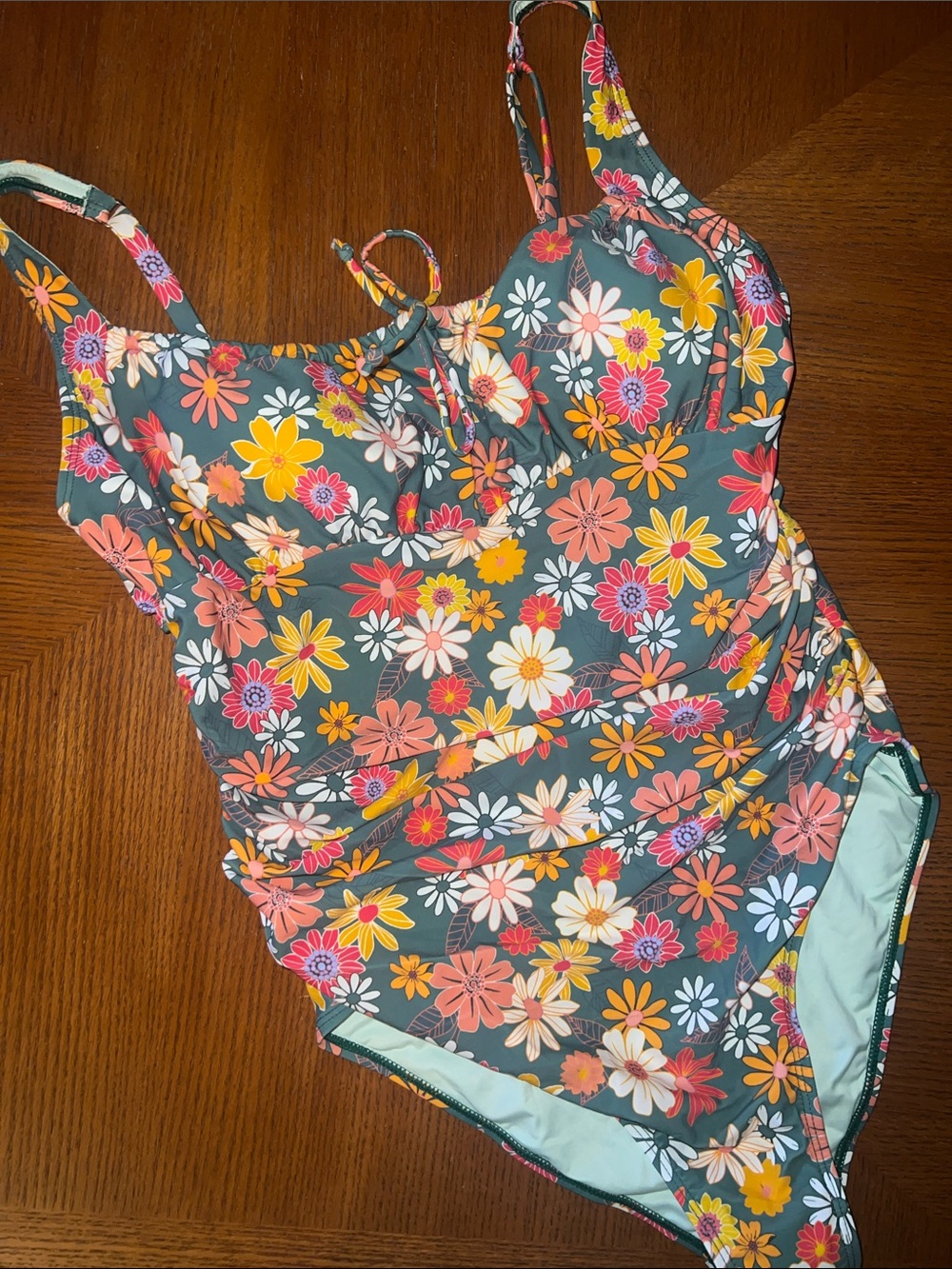Amazing colors and quality Floral One-Piece XL Cupshe Swimsuit - Multicolor B33